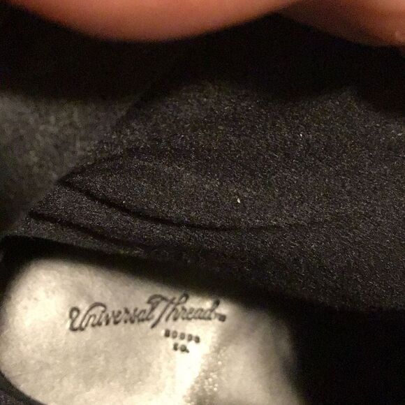 Like new boots, combat style by universal thread, size 6 - Picture 8 of 9